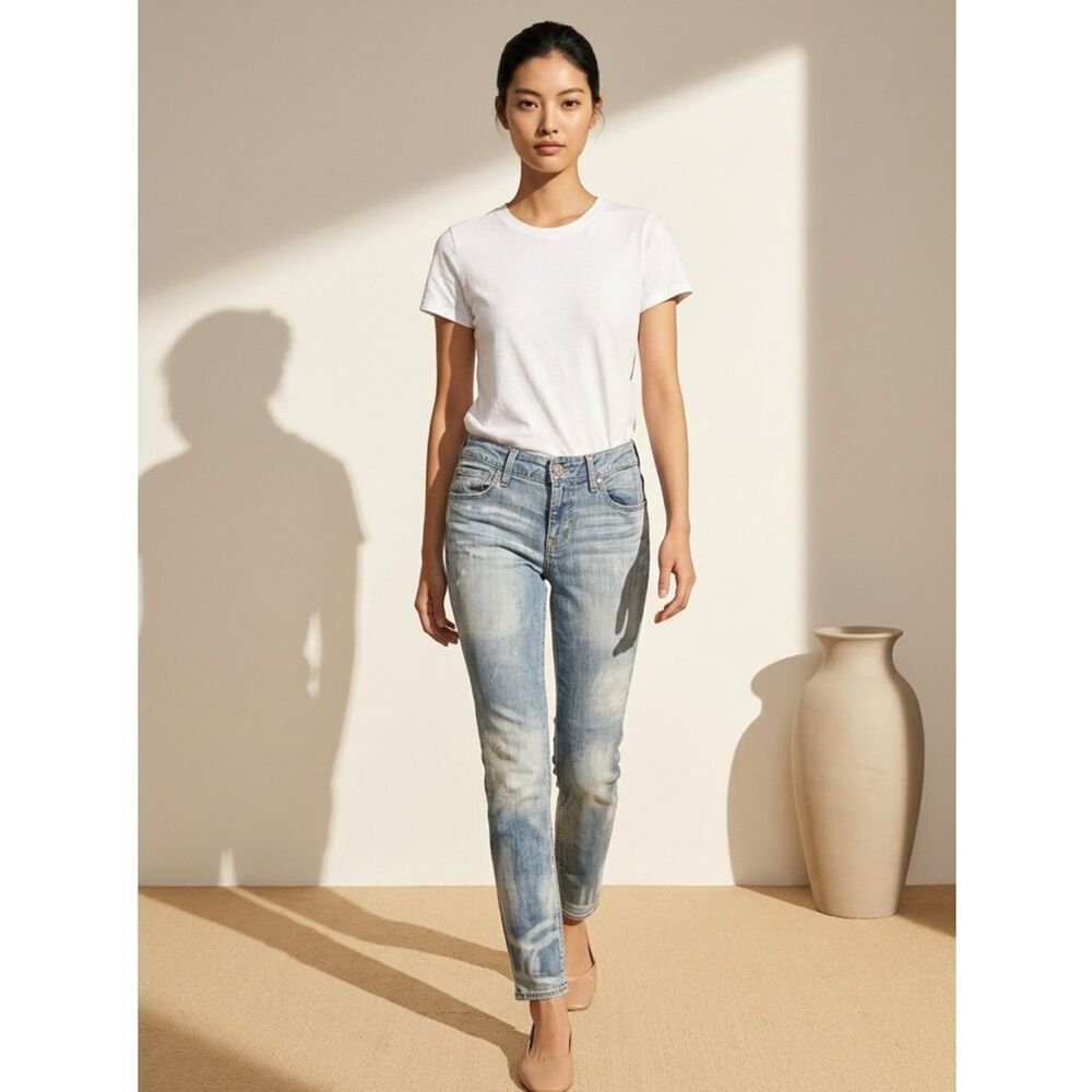 EUC Express Jeans Women’s Stella  Low Rise Regular Fit Ankle Denim Jeans- Size 4